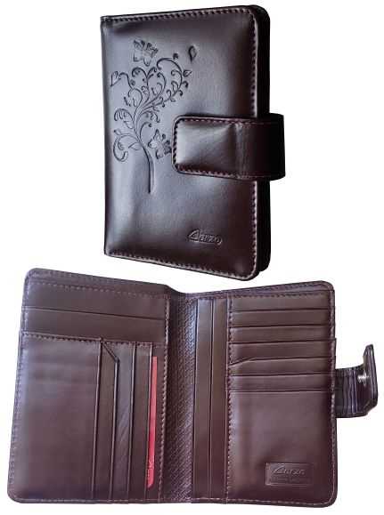 533B - Passport wallet in calfskin leather for women -Turín. - Image 7